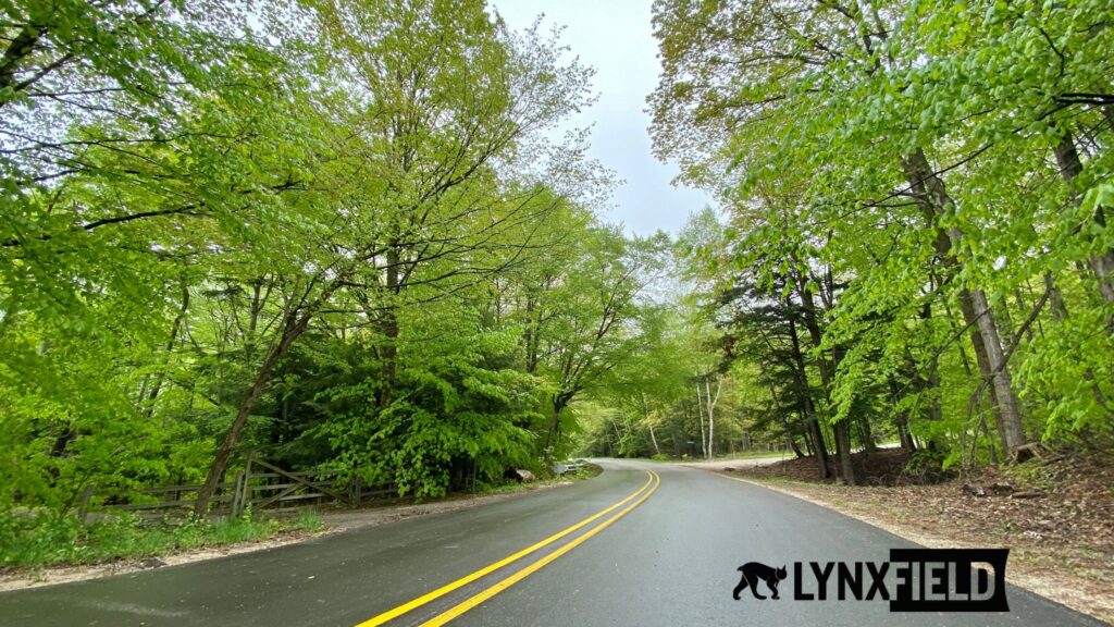 Municipal road maintenance planning using winter operations data with GIS mapping to identify potholes and prioritize spring repairs